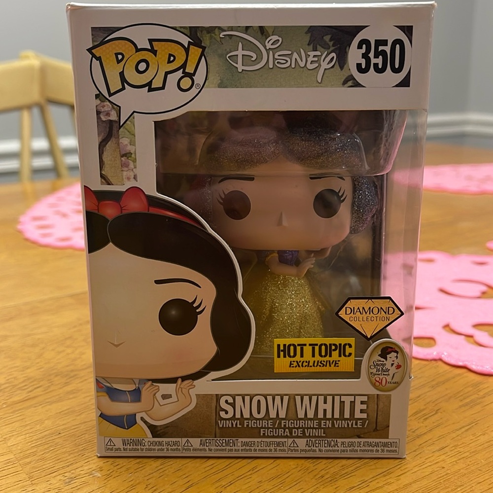 Disney Snow White Funko Pop